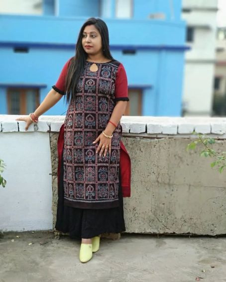 Sambalpuri Dress with Boat Neck with a Keyhole Design