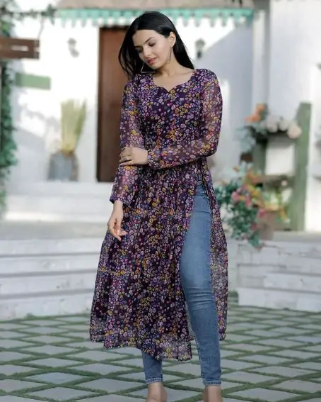 Side Slit Floral Pattern Long Kurti with Jeans Bottom