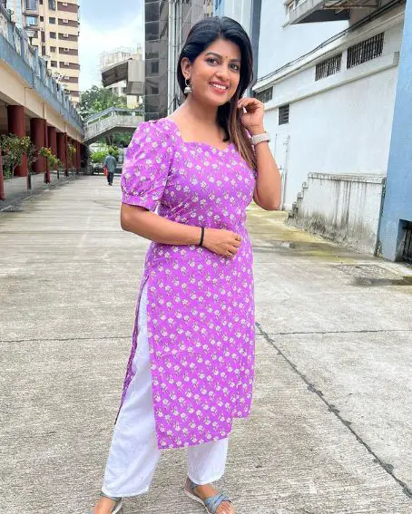 Sweetheart Neckline Purple Kurti