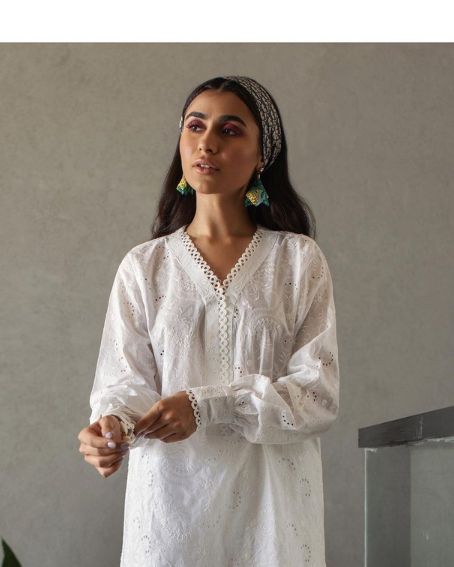 Tiny Loop Lace Work Neck Chikankari Kurti