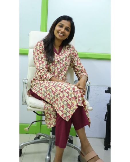 Zig Zag Triangle Hand Block Collar Neck Kurti