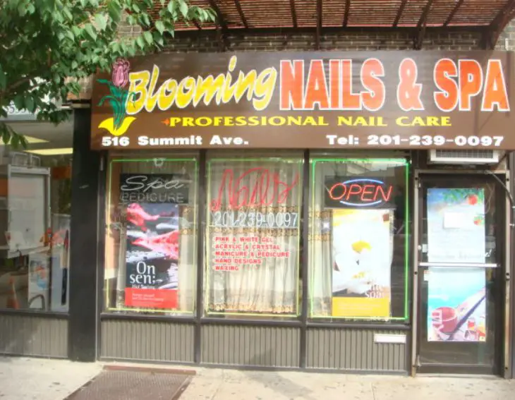 Blooming Nail and Spa Near Me in Jersey City