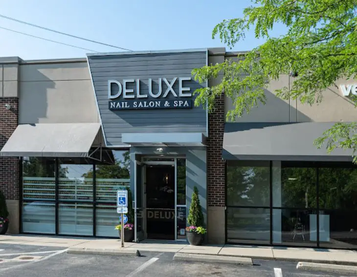 Deluxe Nail Salon & Spa - Oakley Near Me in Cincinnati