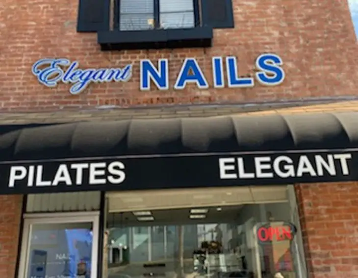 Elegant Nails Near Me in Santa Monica