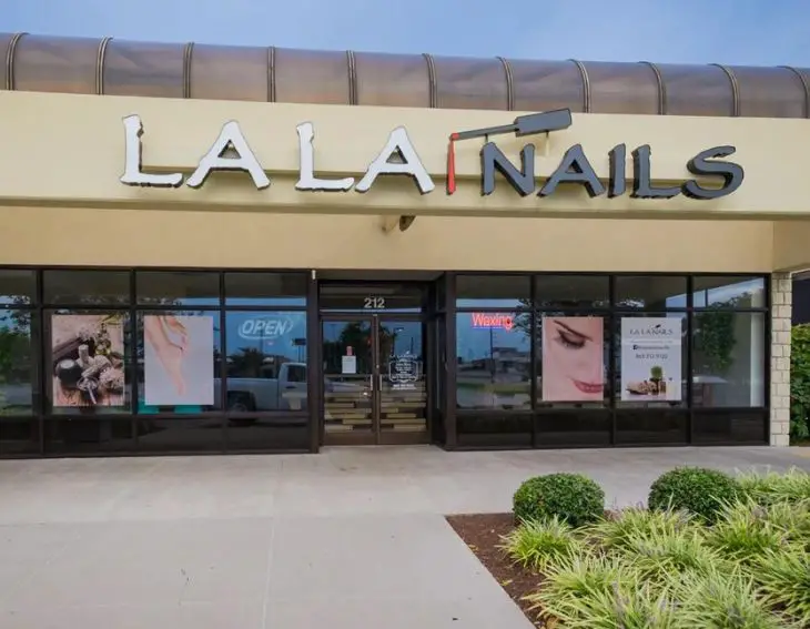 LA LA NAILS Near Me in Knoxville Tennessee