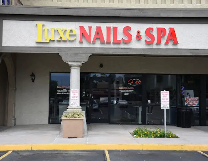 Luxe Nails & Spa Near Me in Scottsdale