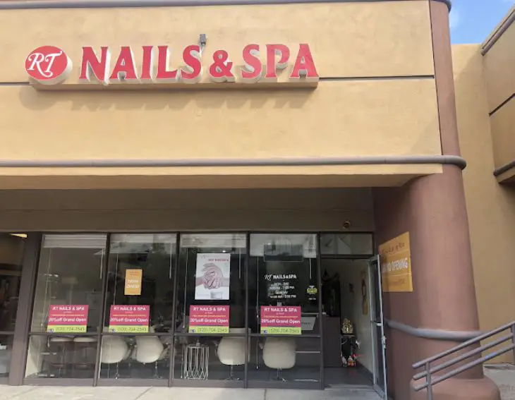 RT Nails & Spa Near Me in Tucson
