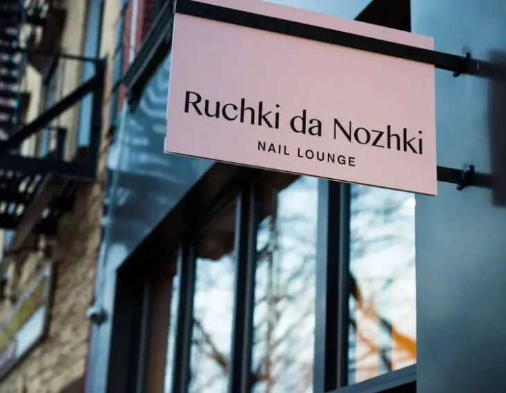 Ruchki da Nozhki Nail Loung Near Me In Brooklyn