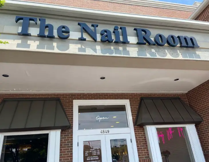 The Nail Room Near Me in Knoxville Tennessee