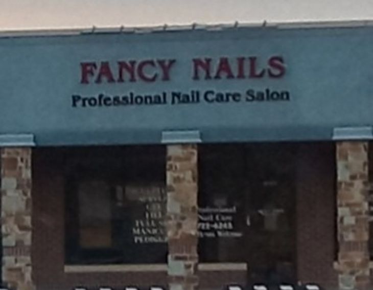 Fancy Nails Near Me in Wichita Kansas