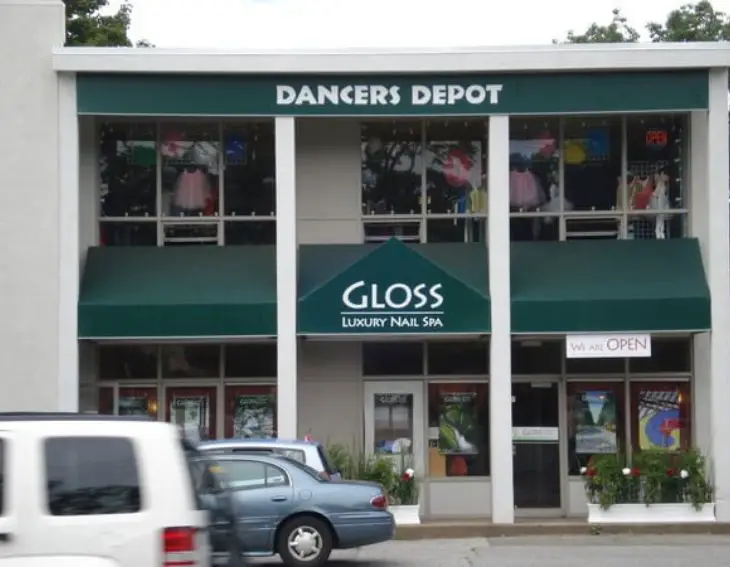 Gloss Luxury Nail Spa Near Me in Stamford Connecticut