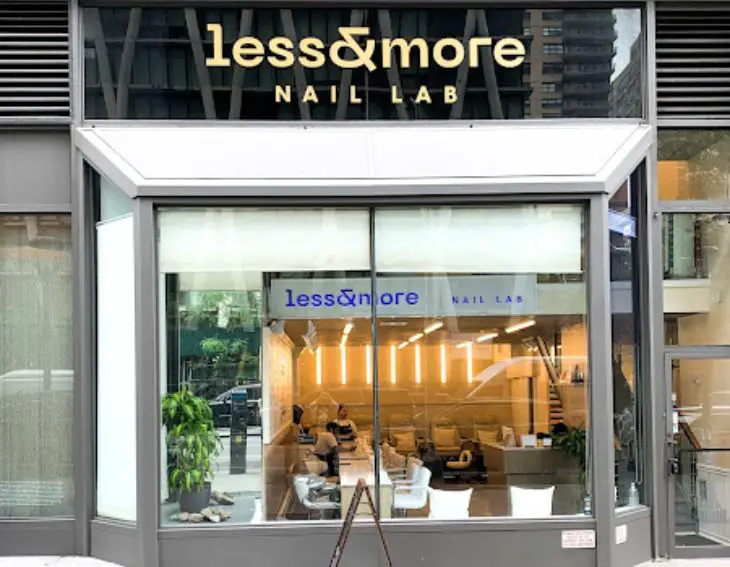 Less&More Nail Lab Near Me in Upper West Side