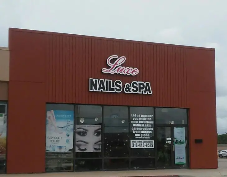 Luxe Nails & Spa Near Me in Wichita Kansas