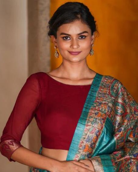 Maroon Boatneck Blouse in Chiffon with zari detailing