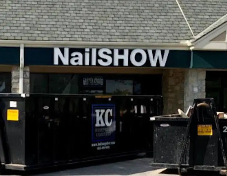 Nail show Near Me in Overland Park