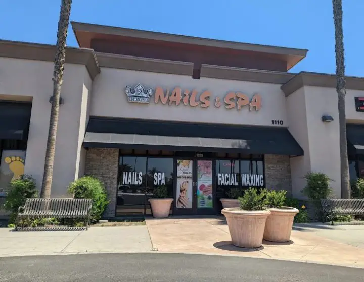 10 Best Nail Salons In Bakersfield In 2023