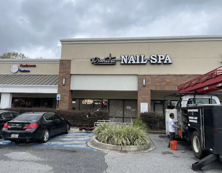 The Charleston Nail Spa Near Me in Charleston South Carolina