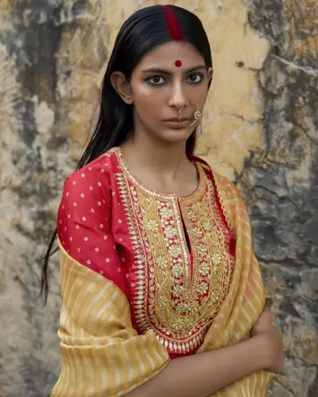 Beigi Color Plain Saree with Red Designery Blouse