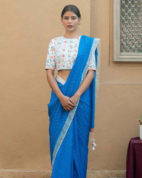 Blue Raw Silk Printed Saree With Blouse
