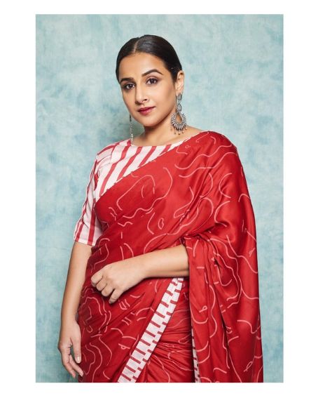 Bricks Red Saree with Stripes Blouse Design