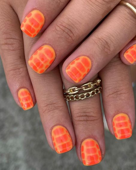 Citrus Design with Orange Color Nails