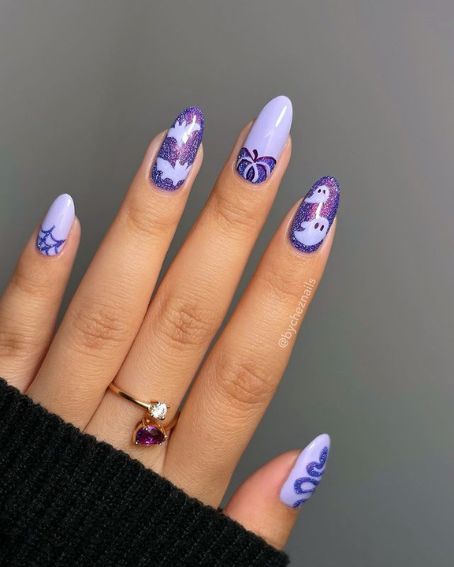 Cute Halloween Purple nail art BY emily zheng