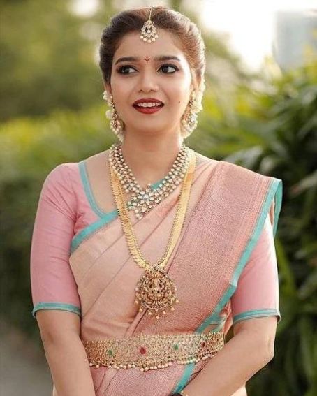 Gajari Georgette Embroidery Saree With Pattu Saree Blouse Designs
