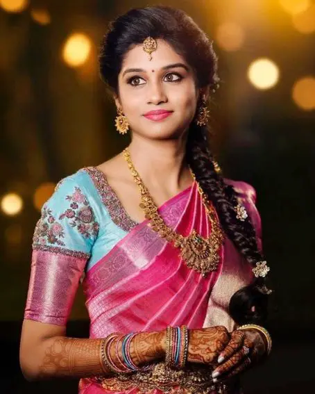 Gorgeous Sky Blue Silk Blouse With Silk Saree For Wedding