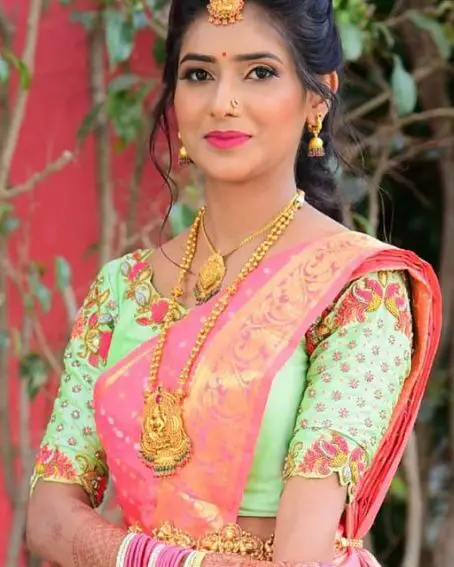 Light Green Color Peacock Thread Work Designery Blouse On Sleeves