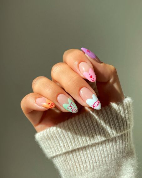 Love Shaped Fall French Nail Art