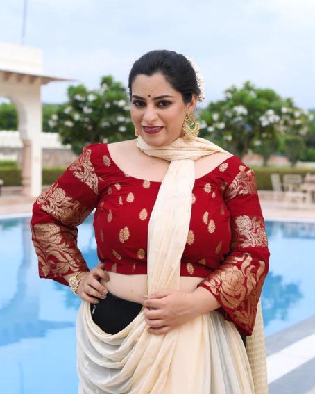 Maroon Banarasi Blouse for Plus Size