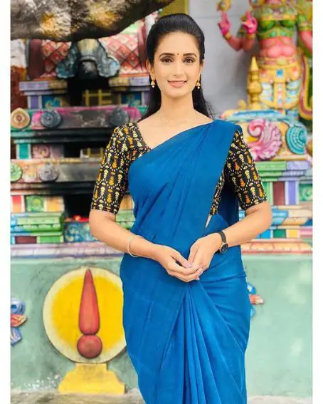 Peacock Blue Plain Cotton Saree With Printed blouse