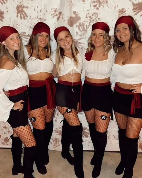 Pirates Group Halloween Costume for Girls