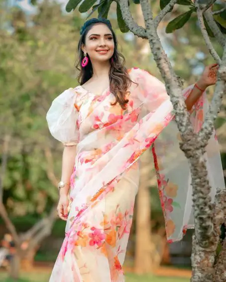 Pooja Banerjee Bloom Floral Organza Saree With Baloon Sleeves
