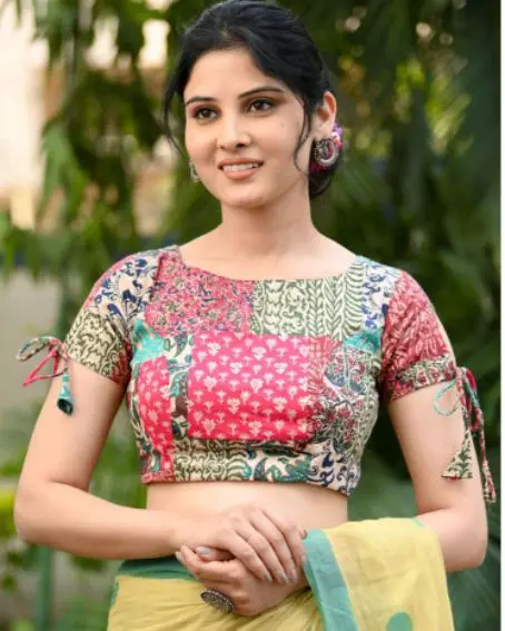 Printed Cotton Saree Blouse With Boat Neck With Short Sleeves