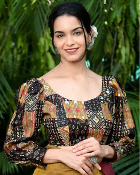 Printed Round Neck Puff Sleeves Cotton Saree Blouse