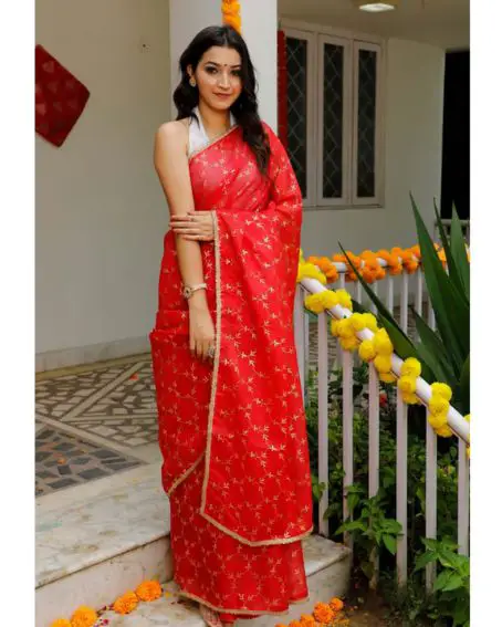 Red Foil Printed Saree Embellished With Gota Lace With Unstitched White Blouse