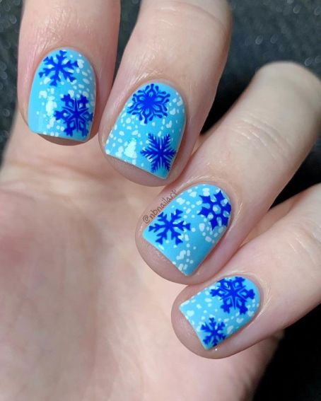 Snowflake Fantasy Nails