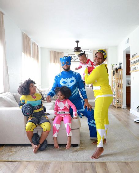 Superheroes family costume