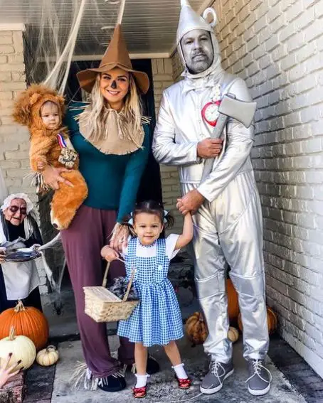 Wizard of Oz family costume