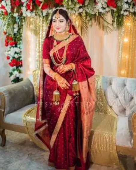 Beautiful & Enchanting Nikah Ceremony With Bride In A Red Saree
