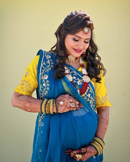 Blue Embroidery Saree With Yellow Blouse With Frills