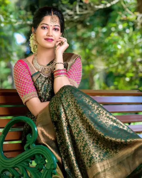 Bottle Green Velvet Saree with Pink Embroidery Blouse