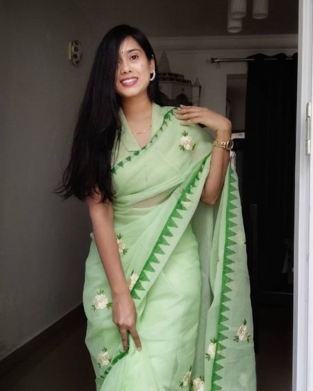 Cotton Green Saree with Collar Neck Blouse