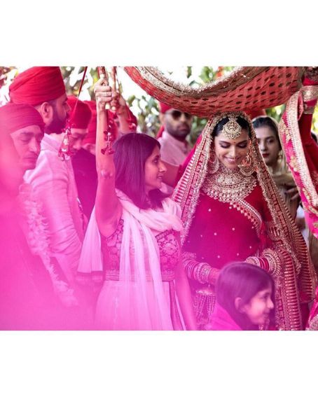 Deepika Padukone's Maroon Tulle Saree