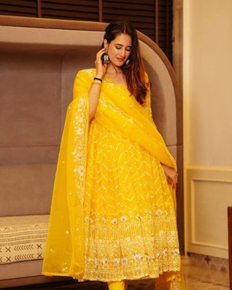 Dress for Haldi Function for Bridal Sister