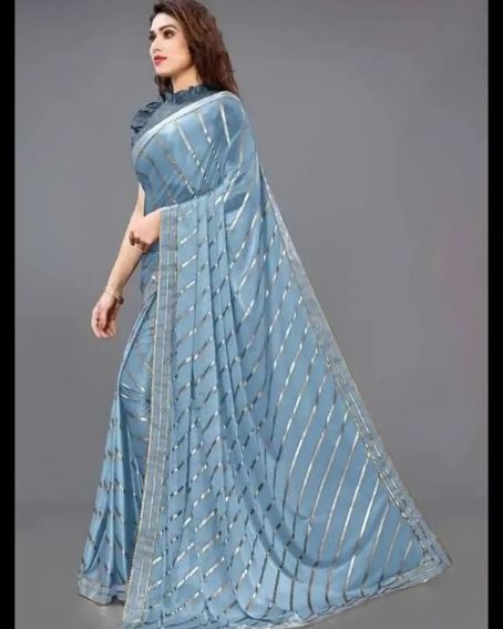 Foil Print Lace Border Saree With Kutchu Gray Blouse