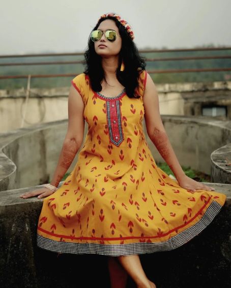 Haldi Ceremony Dress for Bride Sister Skirt Model