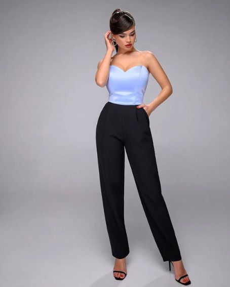 High Waisted Wide Legged Pant