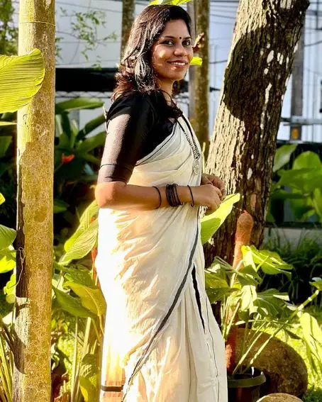Kerala Style Saree With Black Blouse